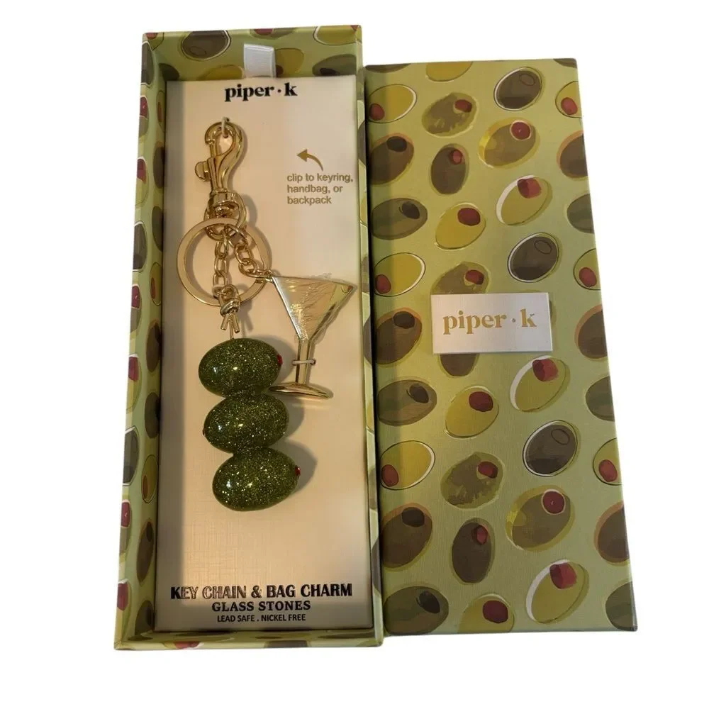 Piper.k Gold Tone & Sparkly Green Glass Martini Themed Key Chain & Bag Charm.